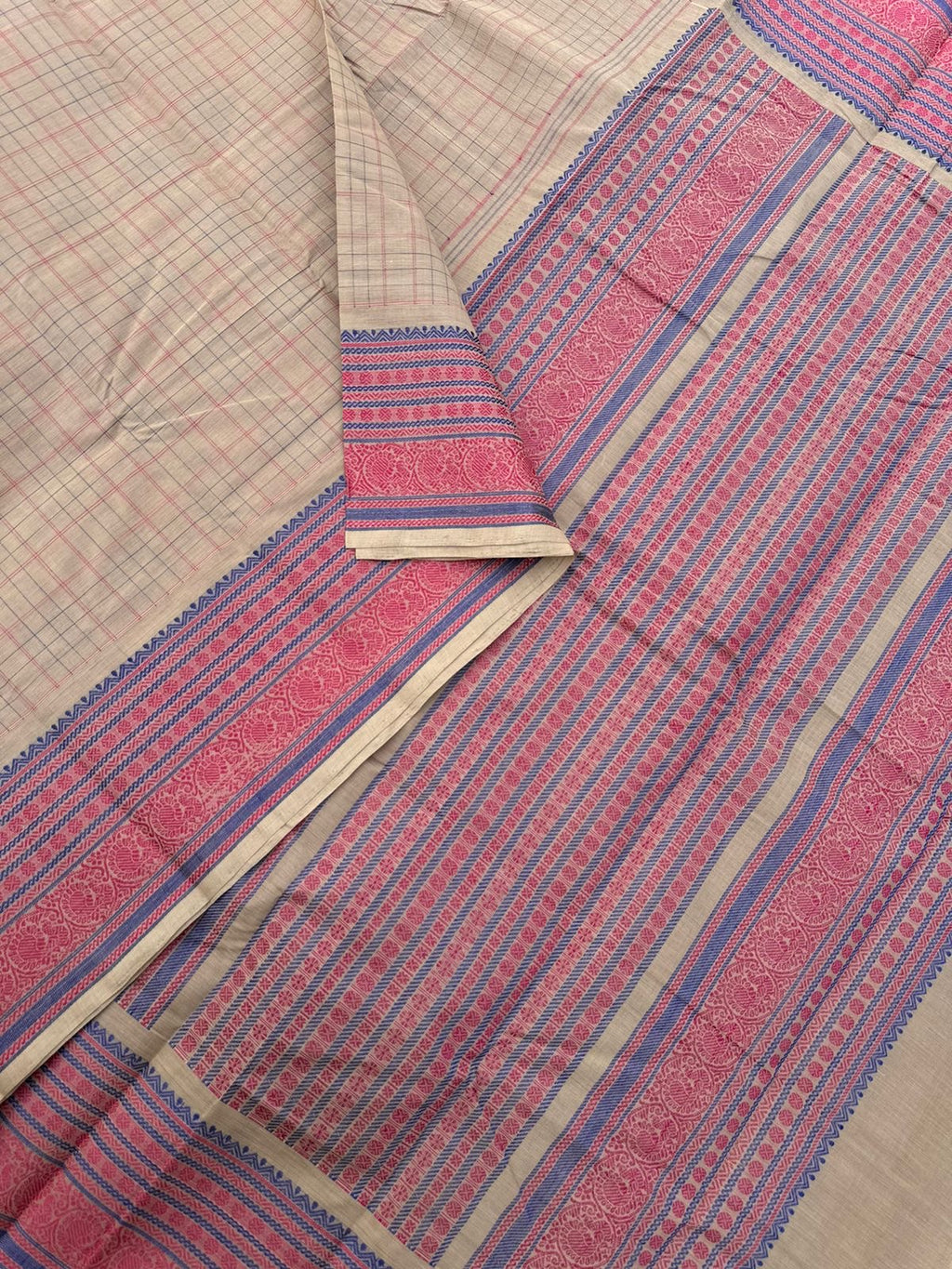 Mangalavastaram - deep being with interlocking woven chex with grand pallu and borders