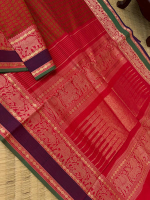 Mangalavastaram - 20,000 woven butta
