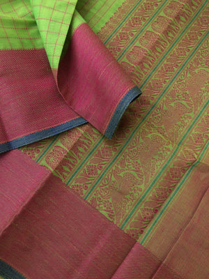 Mangalavastaram - green muthukattam with gorgeous thread woven pallu