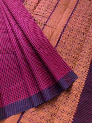 Mangalavastaram - Deep Purple and deep pink kottadi chex woven borderless Mangalavastaram with mayil chackaram woven pallu